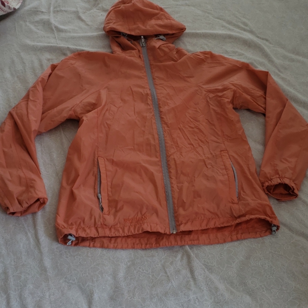 Rain coat